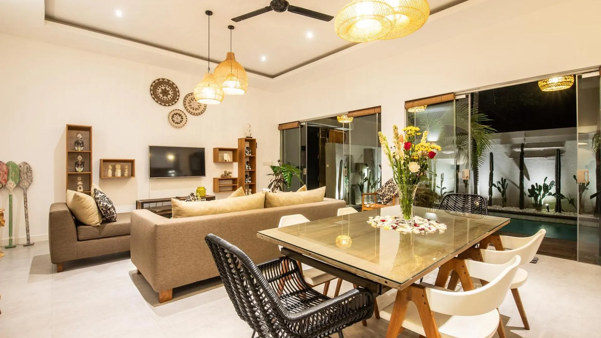 Villa Alissa Seminyak  Seminyak (Bali)